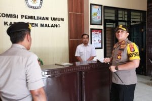 Kapolres Malang Cek Keamanan Logistik Pasca Pemilu 2019