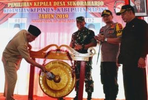 Dandim 0818 Secara Simbolis Ikut Buka Pelaksanaan Pilkades Kabupaten Malang 2019