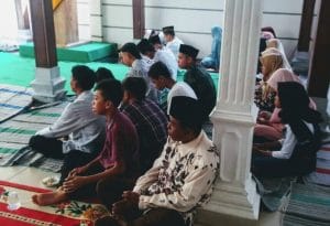 Babinsa Koramil 11 Donomulyo Hadiri Kampanye Terbuka Cakades Kadungsalam