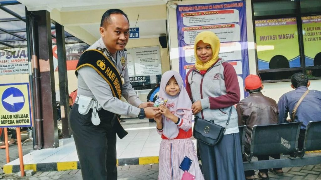 Satpas SIM Singosari di Serbu Pemohon SIM