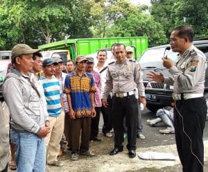 Satlantas Polres Malang Himbau Sopir Truk Utamakan Keselamatan