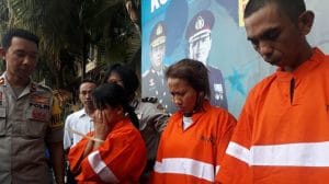 Janda Curi Emas Senilai Rp 851 Juta