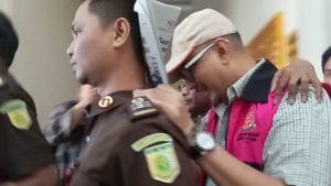 Kejaksaan Tahan Wakil Ketua DPRD Surabaya Gara-gara Jasmas
