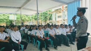 Pelajar Yang Tidak Miliki SIM Bisa Ditilang