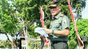 Pangdam V /BRW Tutup Pelatihan Bela Negara Maba Unmer  Malang Tahun Akedemik 2019-2020