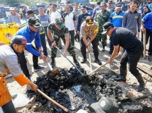 Forpimda Kota Malang Galih Drainase  Bau Busuk  Dipasar Blimbing