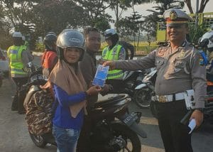 Giat Ops Zebra Satlantas Polres Malang Terapkan  Penindakan dan Himbauan