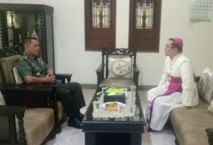 Danrem 083/BDJ  Kunjungi Uskup Malang  Jelang Silaturahmi Kebangsaan