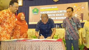 Disperin Kota Malang Bersama  Alfamart Gelar  MoU  Pengembangan Usaha  IKM