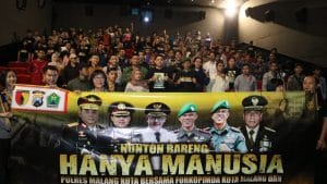 Kapolres Malang Kota Ajak Generasi Muda Nobar Film Hanya Manusia