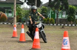 Tekan Laka Lantas Prajurit Korem 083/BDJ Dibekali  Sosialisasi Keselamatan Berlalu