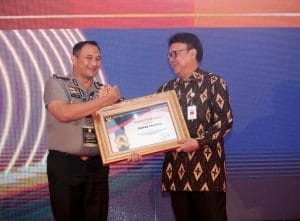 Polres Malang Raih Penghargaan Pelayanan Prima Dari Menpan RB
