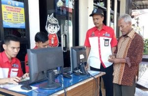 Samsat Talangagung Capai  Target PKB dan BBN-KB 104 Persen