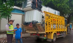 Puluhan Truk Over Kapasitas  Terjaring  Satlantas  Polres Malang