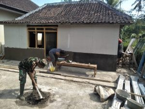 Pemasangan Kasibord Rumah Bapak Lasianto