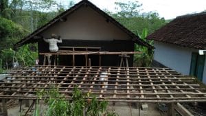 Pembangunan Rumah Ibu Mariyati Berkat Program Rutilahu Pemerintah Provinsi Jatim dah Kodam V/BRW