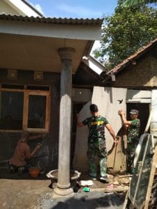 Babinsa Koramil 19 Gondanglegi Tidak Mengenal lelah Demi Suksesnya Program  Rutilahu