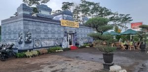 Polres Malang Sulap Posyan dan Pospam Miniatur Candi  Singosari