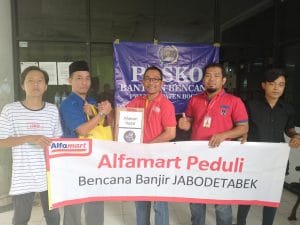 Alfamart Alirkan Bantuan Untuk Korban Banjir