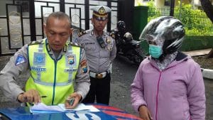 Satlantas Polresta Malang Kota Tindak Tegas Pelanggar Rambu rambu dan Lawan Arus