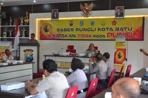 Polres Batu Bekali Anggota Bahayanya Perbuatan Pungli
