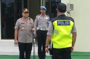 Kapolres Malang Pimpin Apel Penyekatan Personil di Pos Karanglo