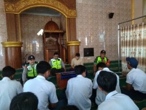 Koramil 0818/08 Sosialisasi Pencegahan Covid-19 ke Siswa SMP Sunan Giri Wagir