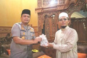 Kapolres Malang Kunjungi Ponpes, Antisipatisi Penyebaran Virus Corona Dikalangan Santri