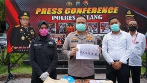 Polres Malang Gelar Press Release Aksi Vandalisme di Underpass Karanglo