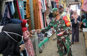 Koramil 11 Donomulyo Gelar Sosoalisasi PSBB dan Pembagian Masker
