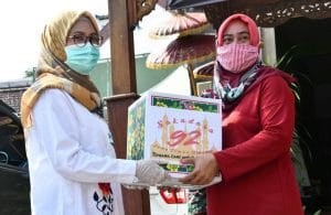 Sakadara 92 Jatim Peduli  Bagikan Paket Sembako di Tengah Pandemi Covid-19