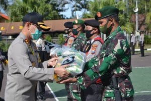 Cegah Covid-19, Polres Batu Sebar 2 Ribu Paket Sembako