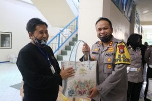 Ucapan Terima Kasih dari Aremania Buat Sam Hendri Kapolres Malang