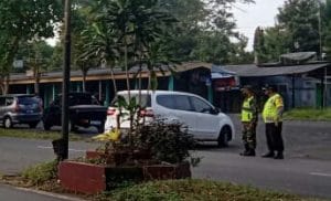 Cegah Pemudik, Polres Malang Lakukan Penyekatan di Check Point Karangkates