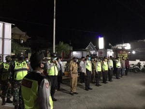Cegah Kejahatan,TNI-Polri  Wilayah Kecamatan Ampelgading Gelar Patroli Terpadu