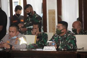 Dandim 0818 Rakor Peraliahan dari PSBB ke New Normal Life Bersama Gubernur Jatim