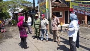 Pemdes Pamotan Dirikan 3 Check Point di Jalur Alternatif