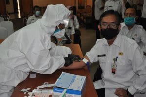 Seluruh Pejabat Gresik Jalani Rapid Tes