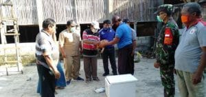Babinsa Koramil 0818/13 Kalipare Kawal Disternak Gelar Sosialisasi Vaksin pada Paguyuban Ayam Petelur