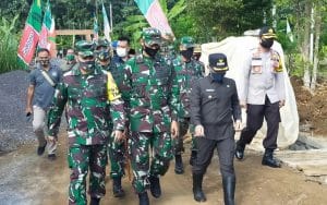 TMMD Ke 108 Kodim 0821/ Lumajang Dapat Kunjungan Tim Wasev dari Pusterad TNI AD
