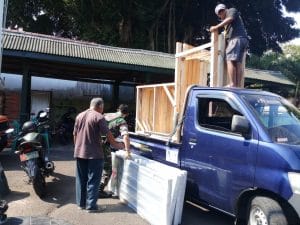 Koramil 0818/26 Singosari Terima Material Awal Rutilahu