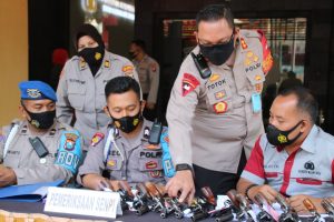 Polresta Malang Kota Gelar Pemeriksaan Senpi Laras Pendek
