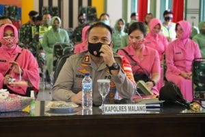 Kapolres Malang Zoom Meeting Bersama Forkompimda Provinsi Jatim Terkait Peran TNI Polri dalam Penanganan Covid-19