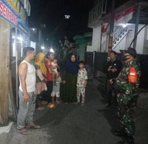 Komsos Babinsa Koramil 0818/33 Bumiaji, Imbau Masyarakat Taat Protokol Kesehatan