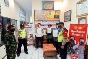 Sinergitas Koramil Pakisaji dengan Muspika, Beri Sanksi Pelanggar Protokol Kesehatan