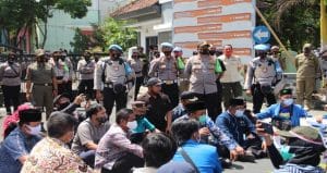 Aksi Penolakan Mahasiswa Atas UU Cipta Kerja di Kabupaten Malang Berjalan Damai