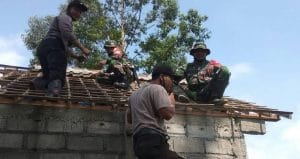 Kasdim 0818 Tinjau Lokasi Pasca Bencana Angin Kencang di Wilayah Pujon