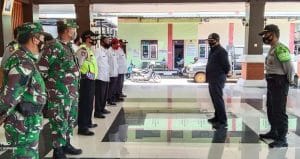 Koramil 17 Ampelgading Gelar Patroli Gabungan Cegah Penyebaran Covid-19