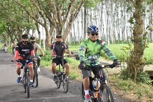Tingkatkan Imun, Prajurit Kodim Gelar Olahraga Gowes Bersama