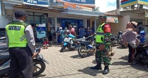 Koramil 0818/17 Ampelgading Optimalkan Operasi Yustisi